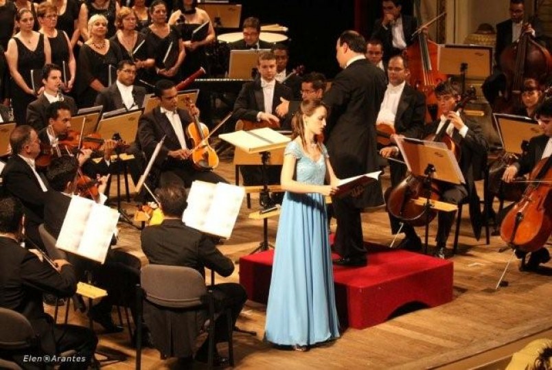 Comemorando o Dia do Cantor Lírico!